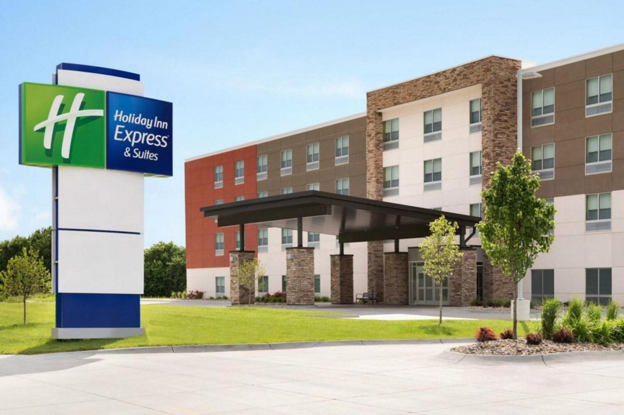 Holiday Inn Express & Suites Buford - Mall Of Georgia By Ihg Bagian luar foto